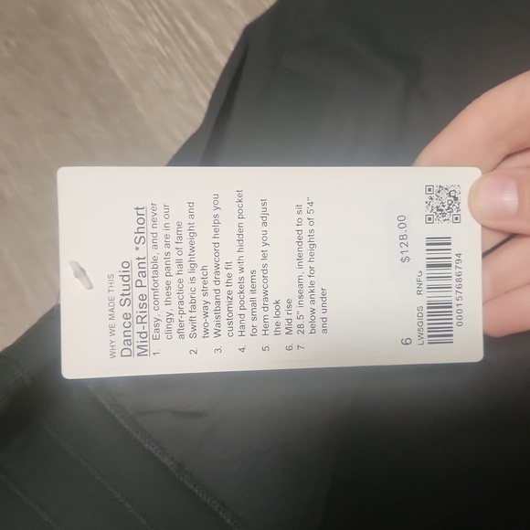 Lululemon Dance Studio Mid-Rise Pant* Short NWT - Picture 4 of 8